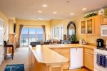 Nautical Breeze, Very Well-Equipped Kitchen